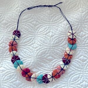 Statement necklace